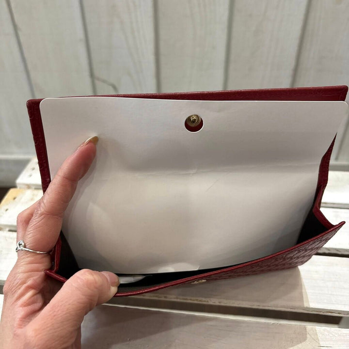 Gucci Microguccissima Pattern Leather Wallet