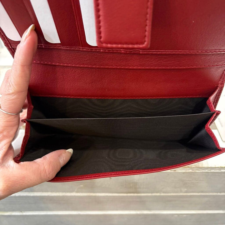 Gucci Microguccissima Pattern Leather Wallet