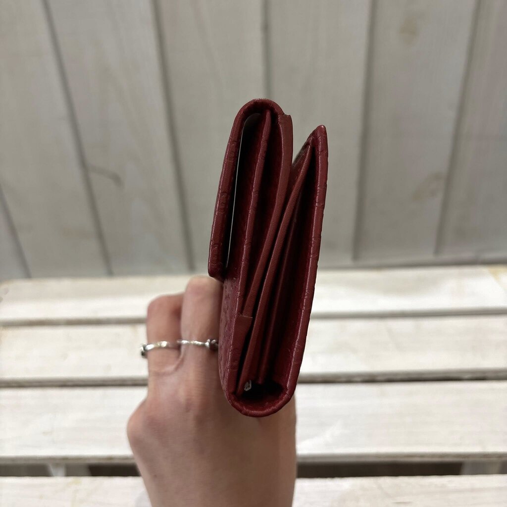 Gucci Microguccissima Pattern Leather Wallet