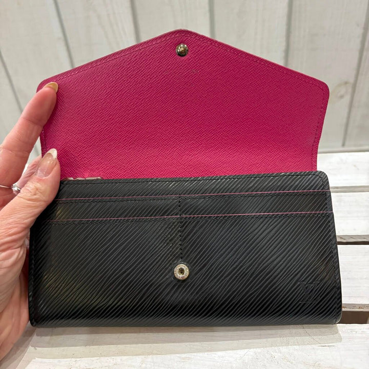 Louis Vuitton Epi Sarah Wallet