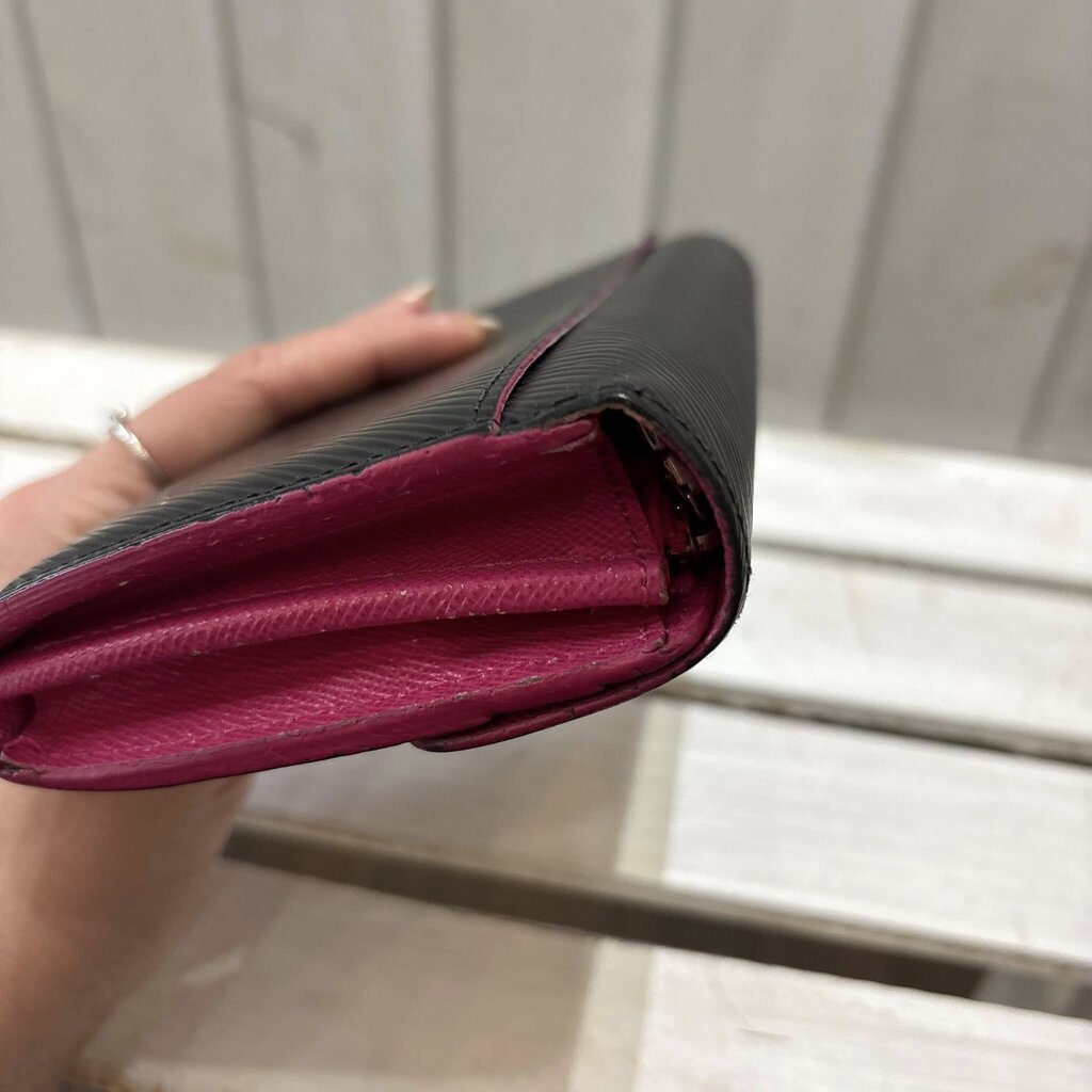 Louis Vuitton Epi Sarah Wallet