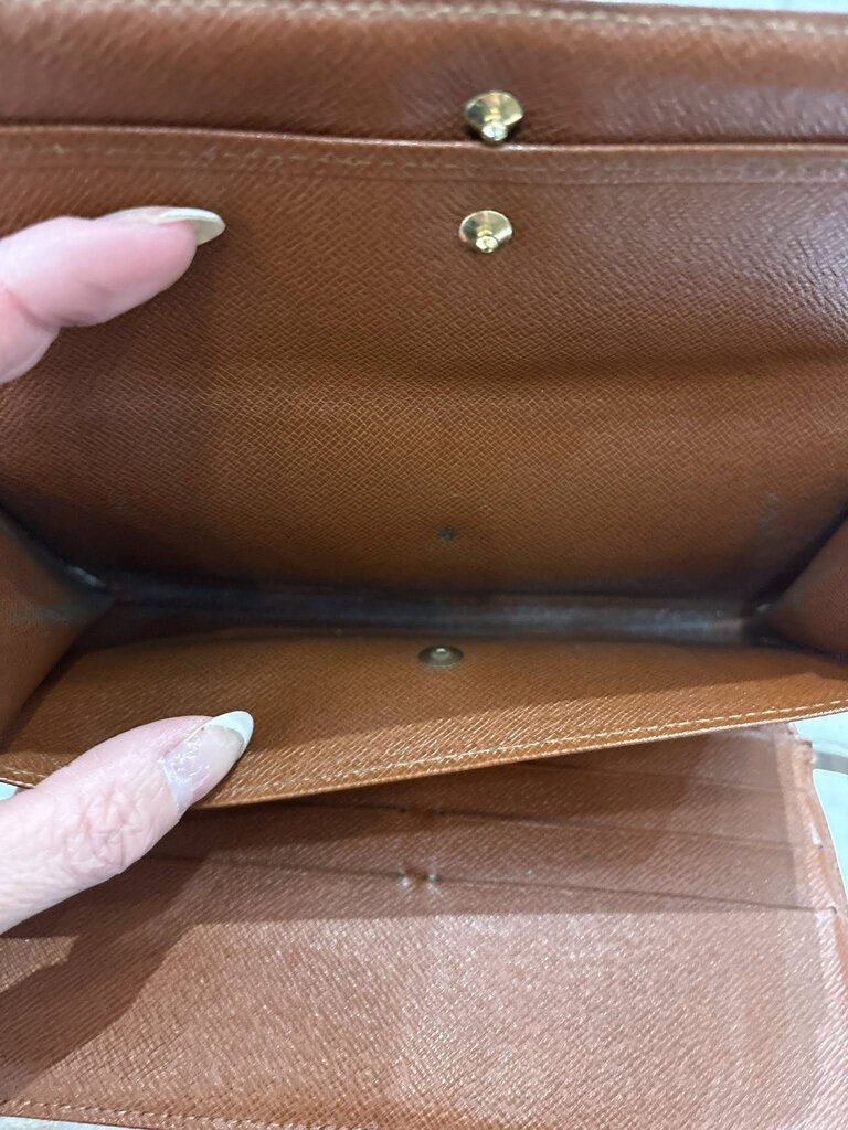 Louis Vuitton Monogram Portefeuille Sarah Wallet