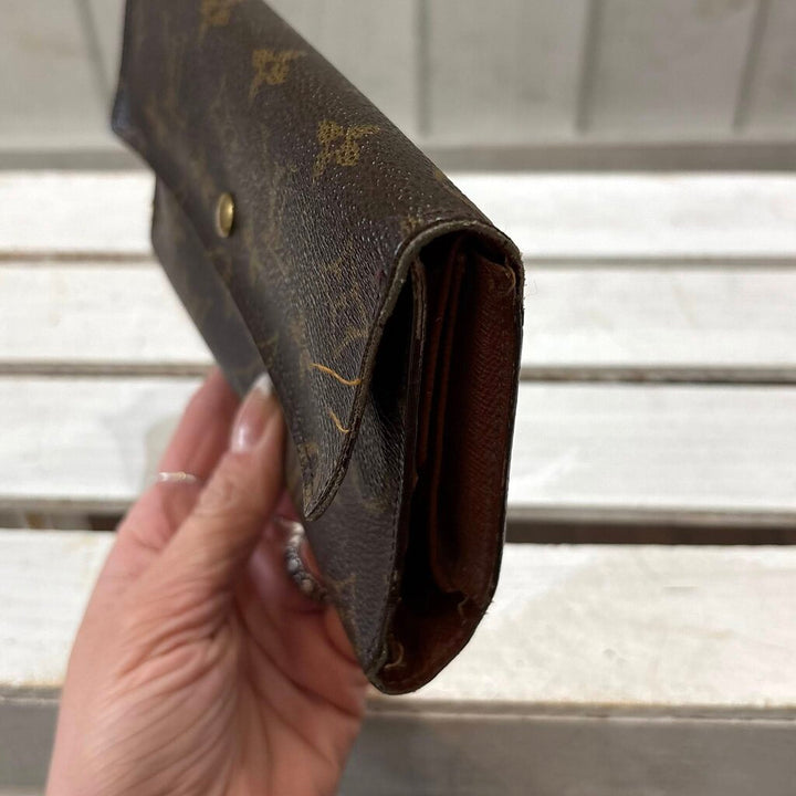 Louis Vuitton Monogram Portefeuille Sarah Wallet
