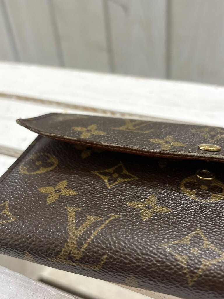 Louis Vuitton Monogram Portefeuille Sarah Wallet