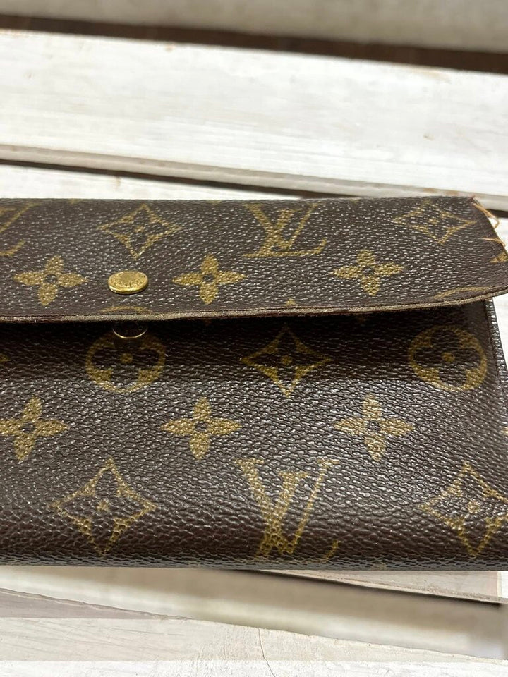 Louis Vuitton Monogram Portefeuille Sarah Wallet