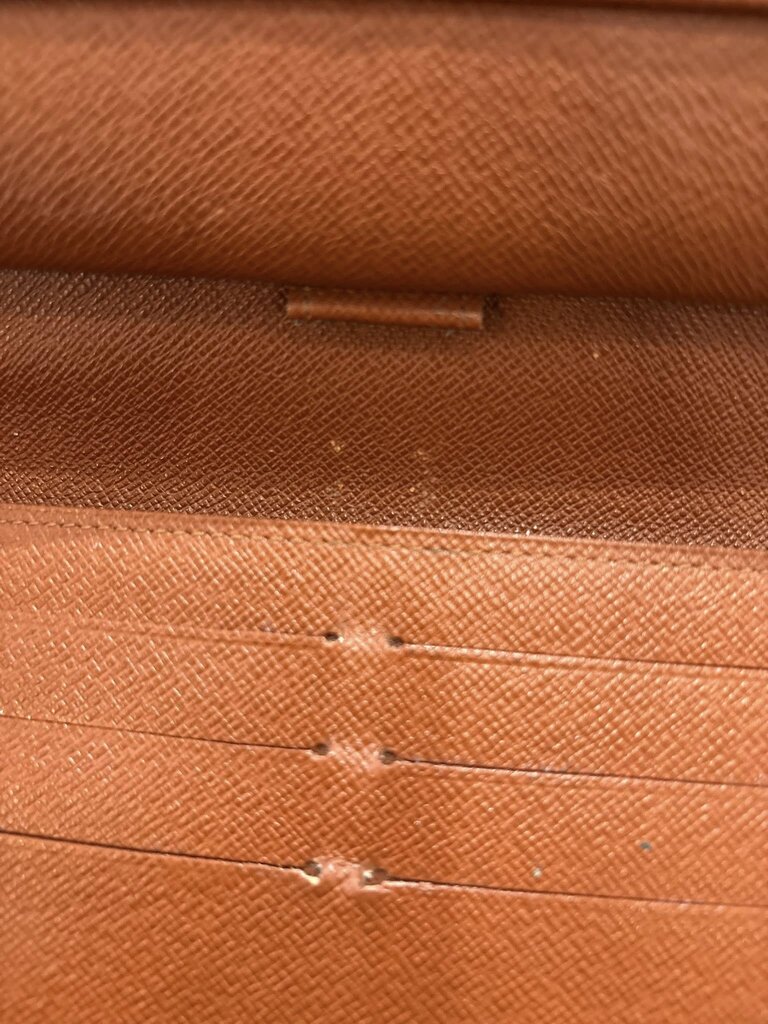 Louis Vuitton Monogram Portefeuille Sarah Wallet