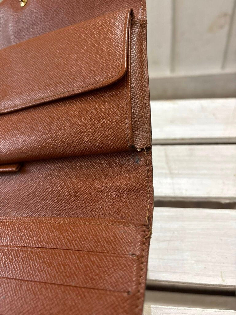 Louis Vuitton Monogram Portefeuille Sarah Wallet