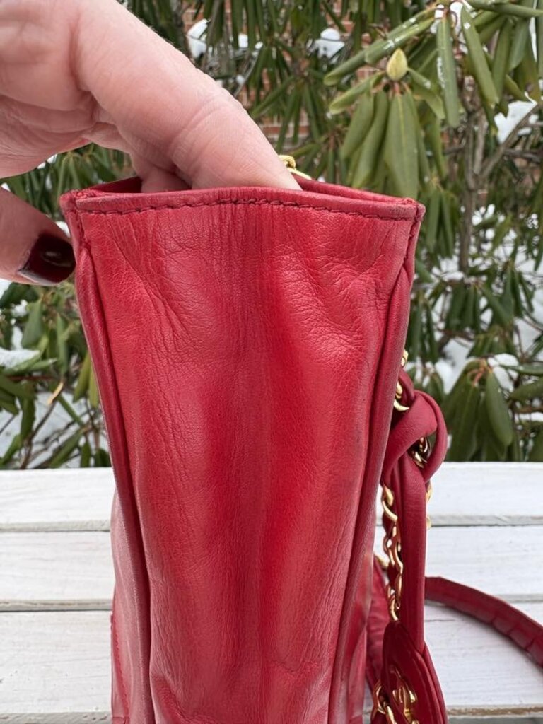 Chanel Matelasse Calfskin Chain Shoulder Bag