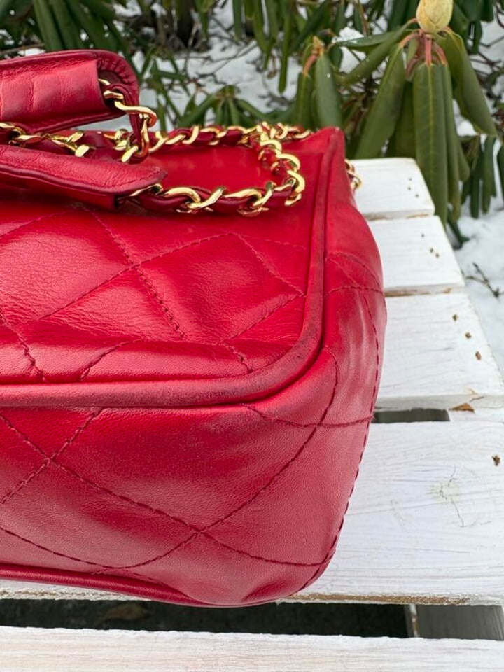 Chanel Matelasse Calfskin Chain Shoulder Bag