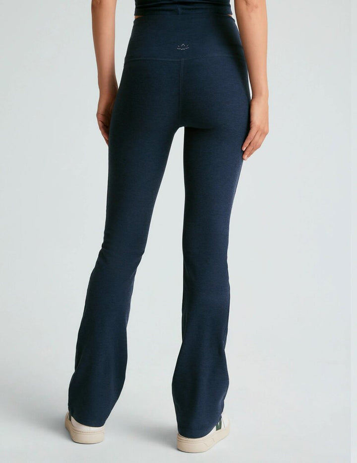 Beyond Yoga NWT Spacedye Practice High Waisted Bootcut Pant in Nocturnal Navy - Size Small