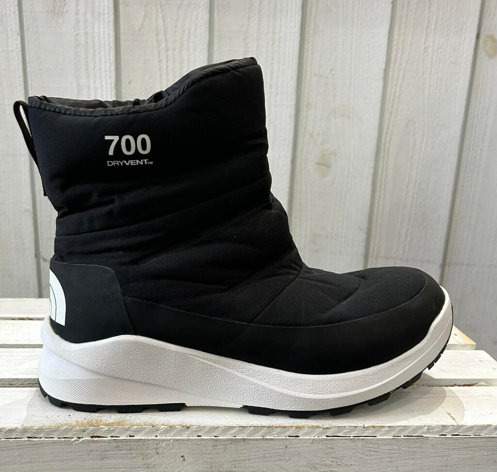 The North Face Nuptse II Boot - Size 10.5