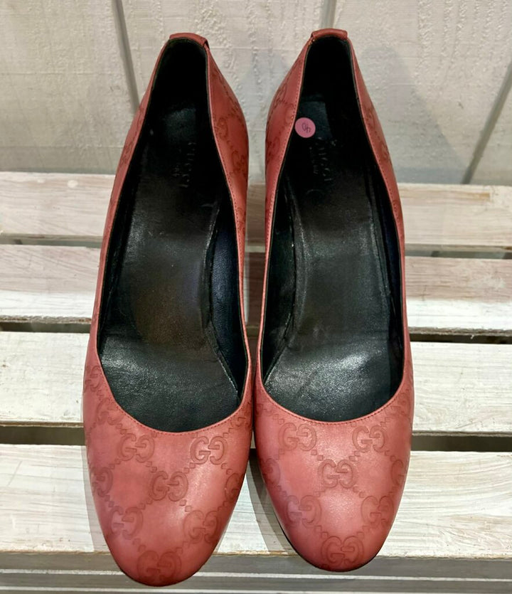 Gucci Signature GG Embossed Leather Pink Pumps - Size 40