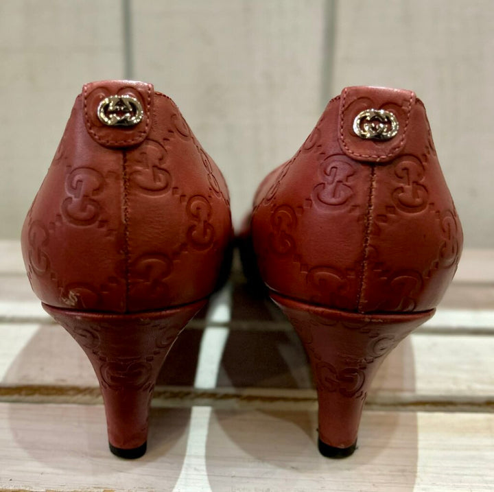 Gucci Signature GG Embossed Leather Pink Pumps - Size 40