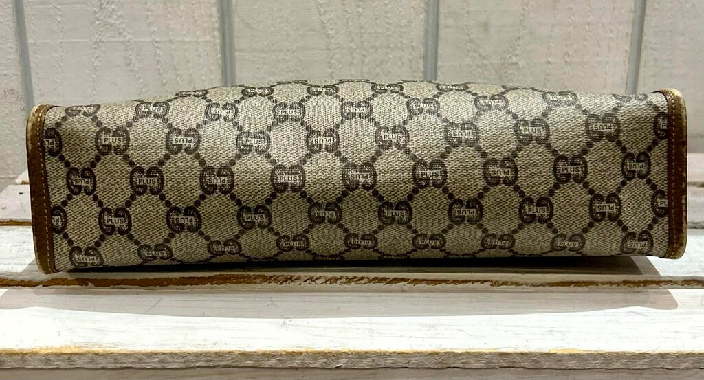 Gucci Vintage GG Plus Clutch