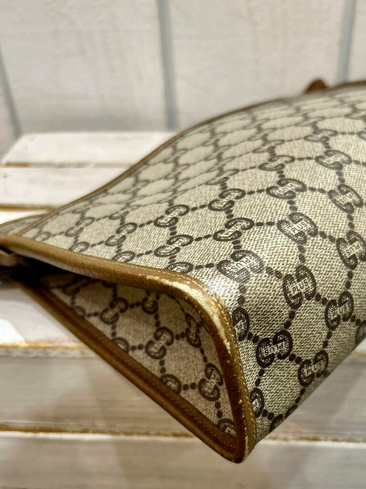 Gucci Vintage GG Plus Clutch