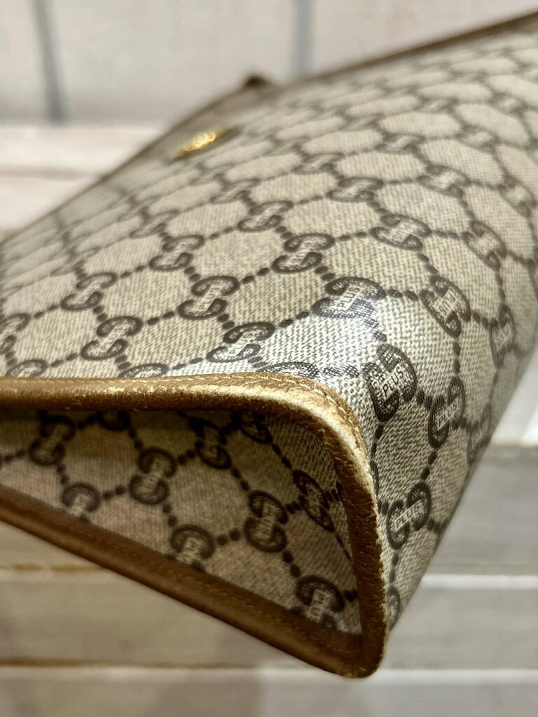 Gucci Vintage GG Plus Clutch