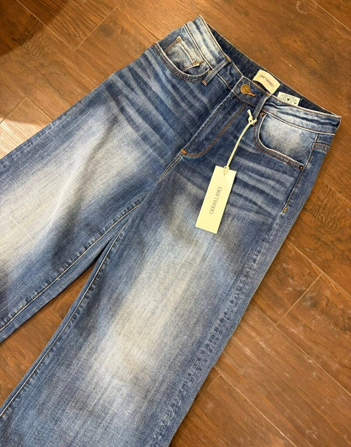 Driftwood NWT Martha Wide Leg Jeans - Size 26