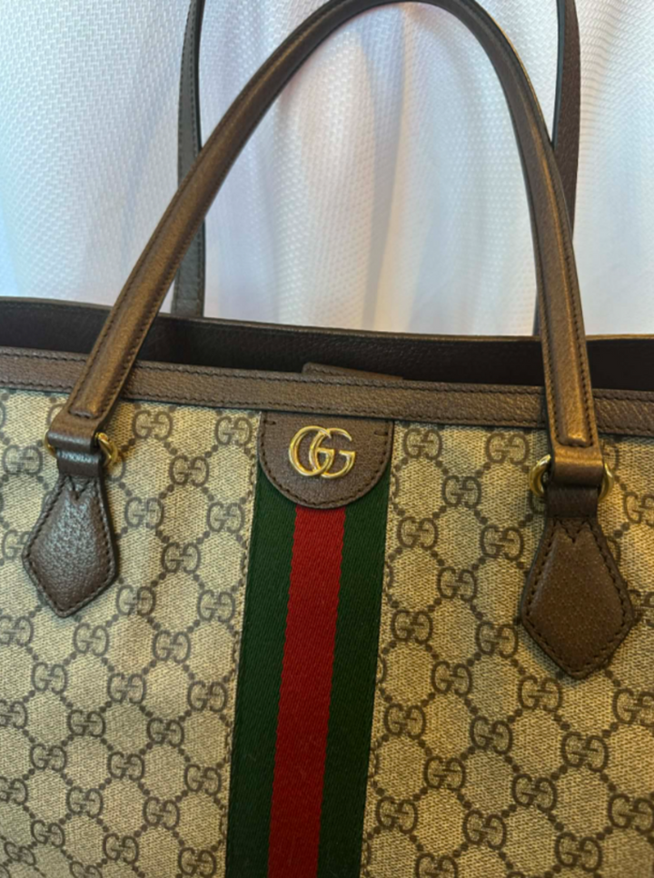 Gucci GG Supreme Ophidia Medium Tote