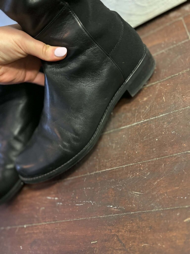 Stuart Weitzman The 5050 Nappa Leather Boot - Size 9 (Retails $850)