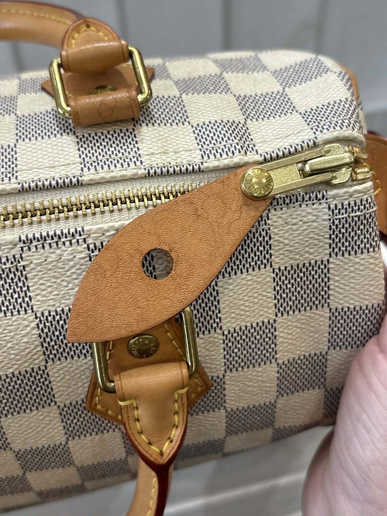 Louis Vuitton Damier Azur Speedy 25