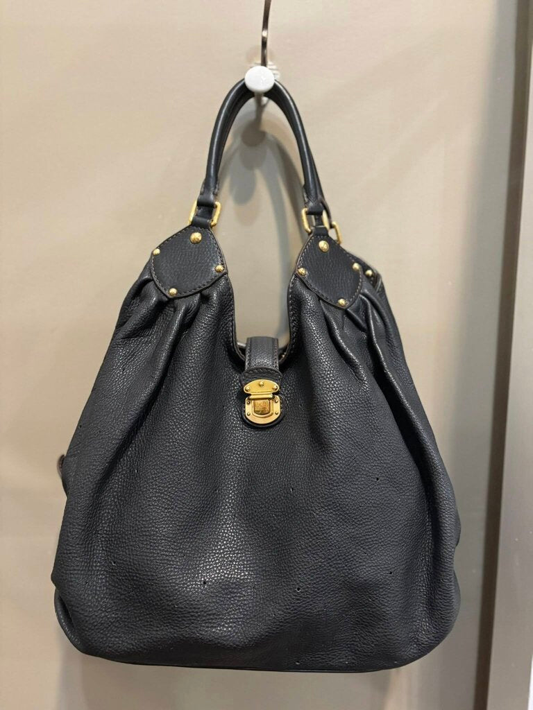 Louis Vuitton Monogram Mahina XL