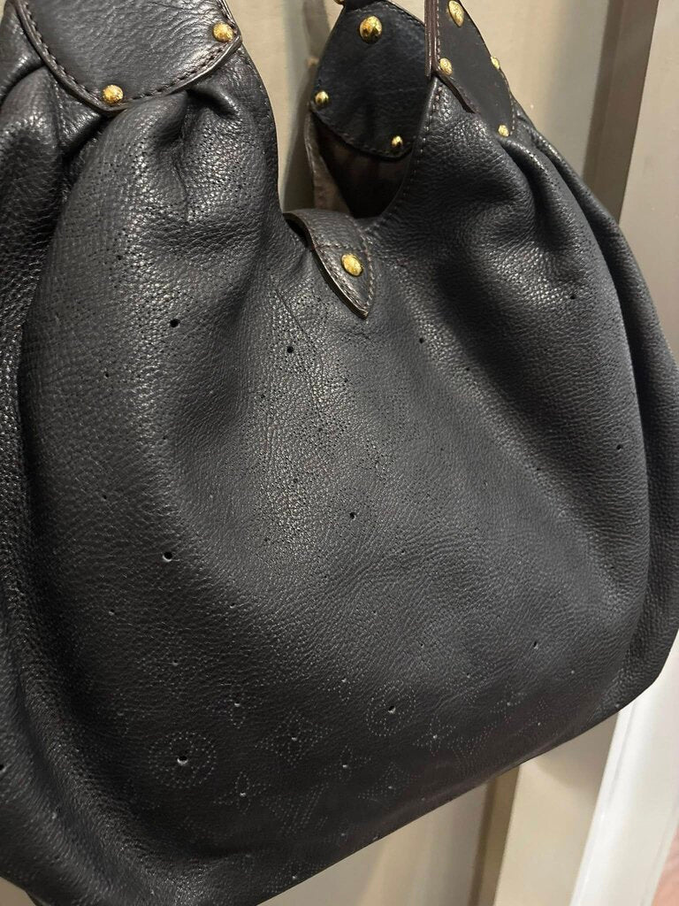 Louis Vuitton Monogram Mahina XL