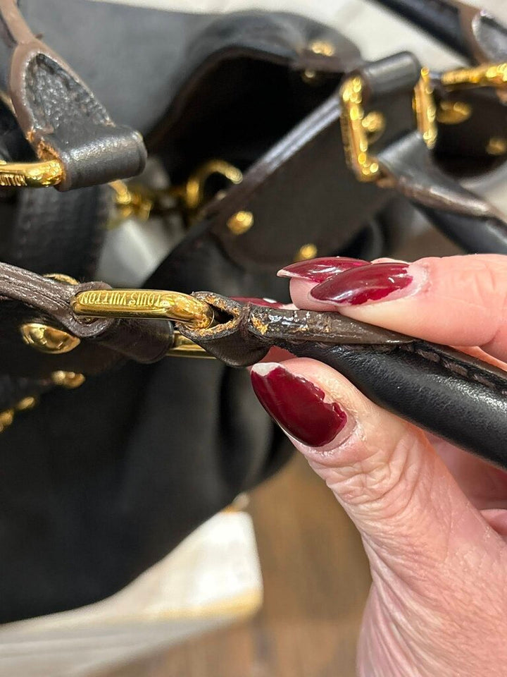 Louis Vuitton Monogram Mahina XL