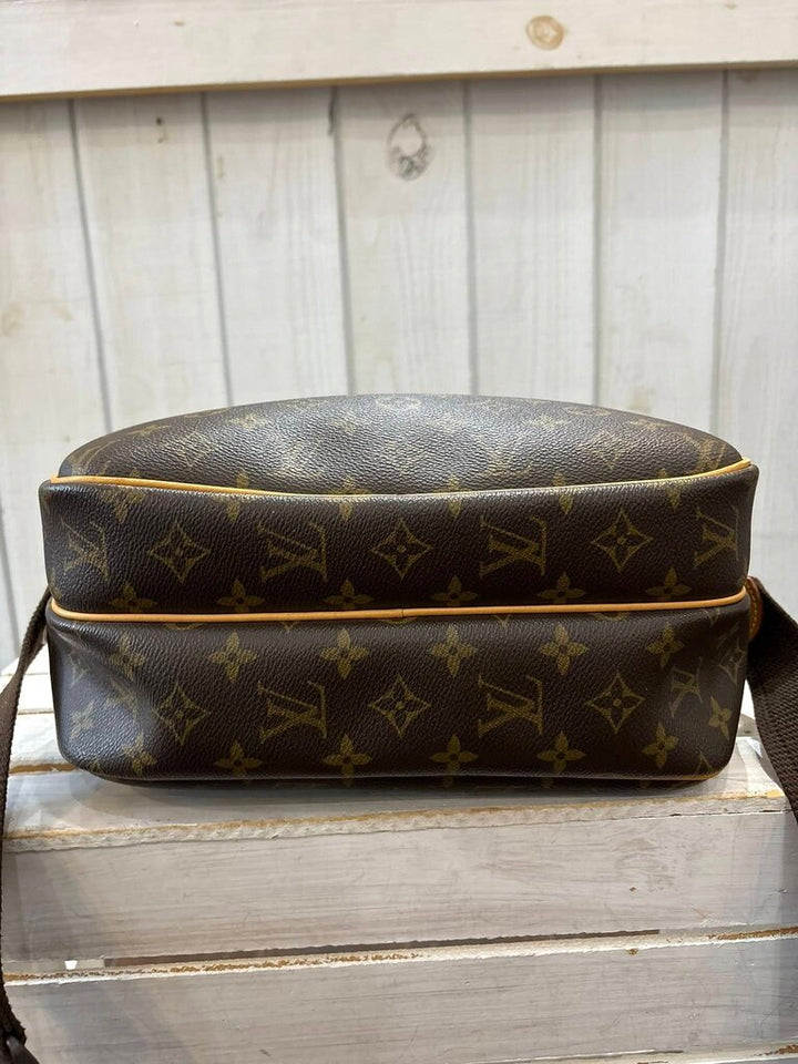 Louis Vuitton Monogram Reporter PM
