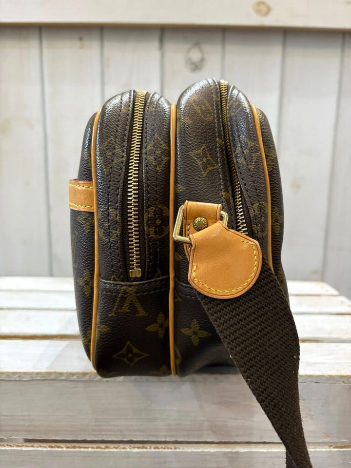 Louis Vuitton Monogram Reporter PM