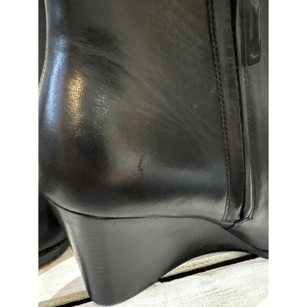 Ralph Lauren Shaley Boots - Size 8