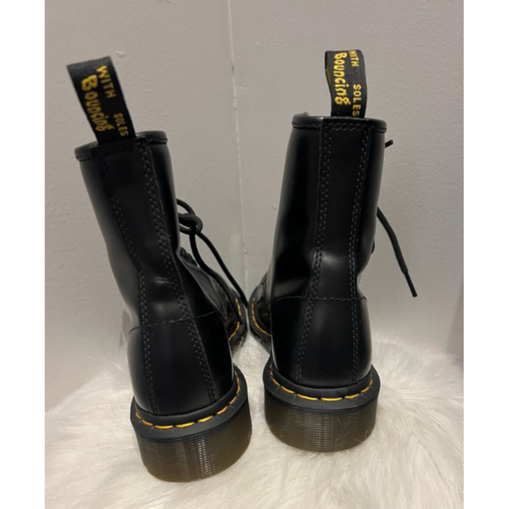 Doc Martens 1460 LAce Up Closure- Size 6 (Retails for $180)
