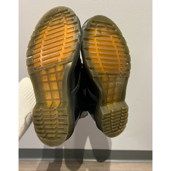 Doc Martens 1460 LAce Up Closure- Size 6 (Retails for $180)