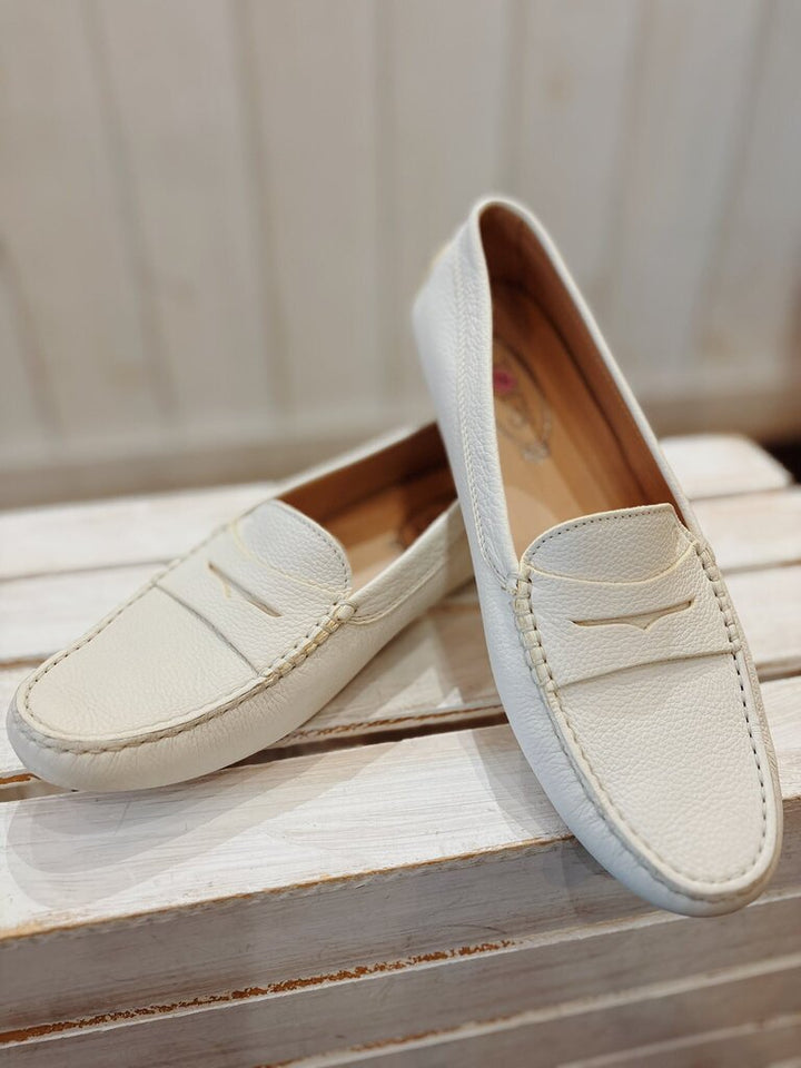 Tods Gommino Loafers in Leather - Size 10