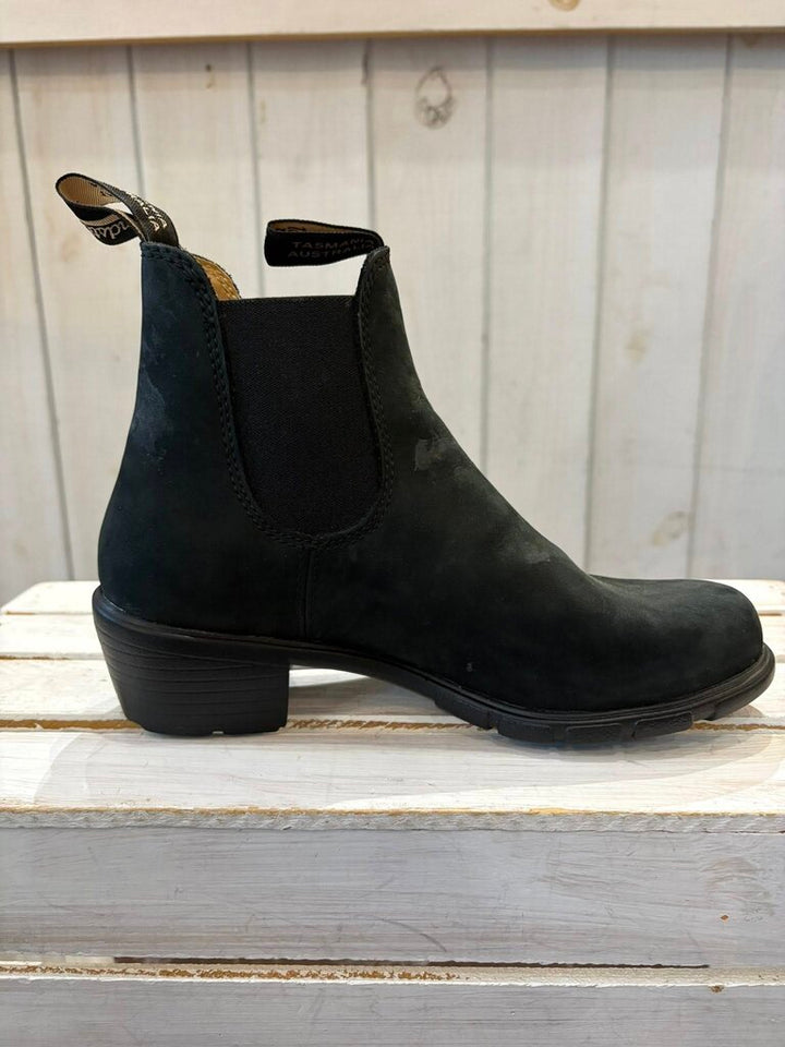 Blundstone Heeled Leather Chelsea Boots - Size 8