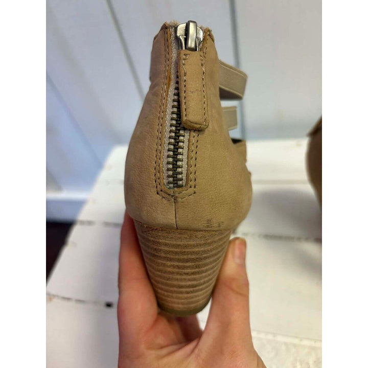Eileen Fisher Oodle Tumbled Nubuck Leather Heeled Sandals - Size 6.5