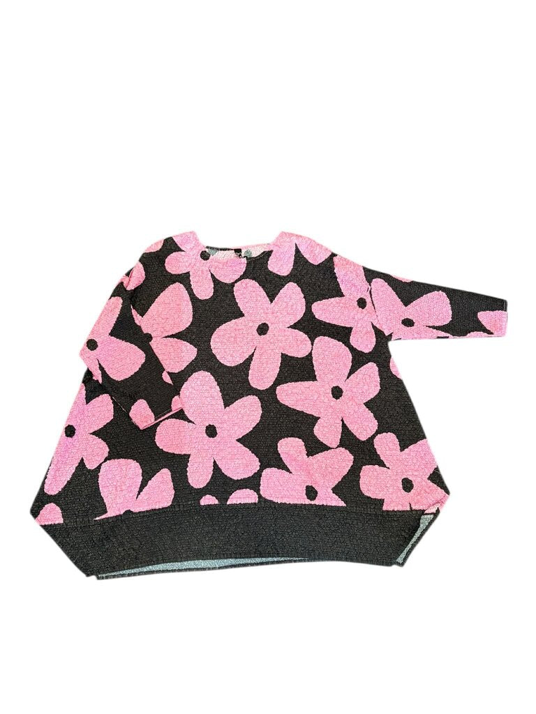Berek Flower Crinkle Top - Size XL