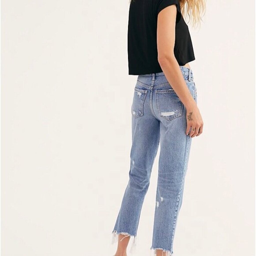 Free People NWT Good Times Relaxed Distressed Skinny Jeans - Size 25