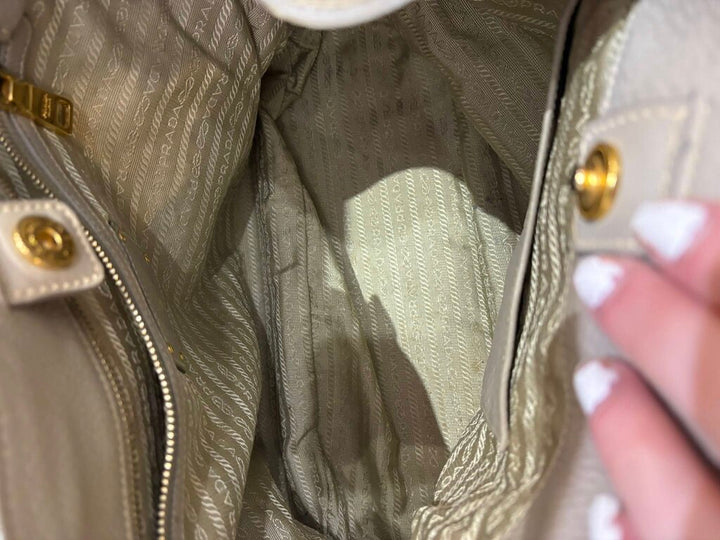 Prada Vitello Daino Side Pocket Hobo