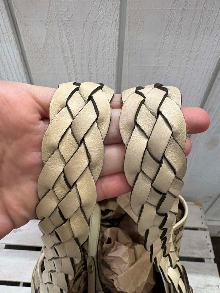 Gucci GG Canvas Pelham Shoulder Bag