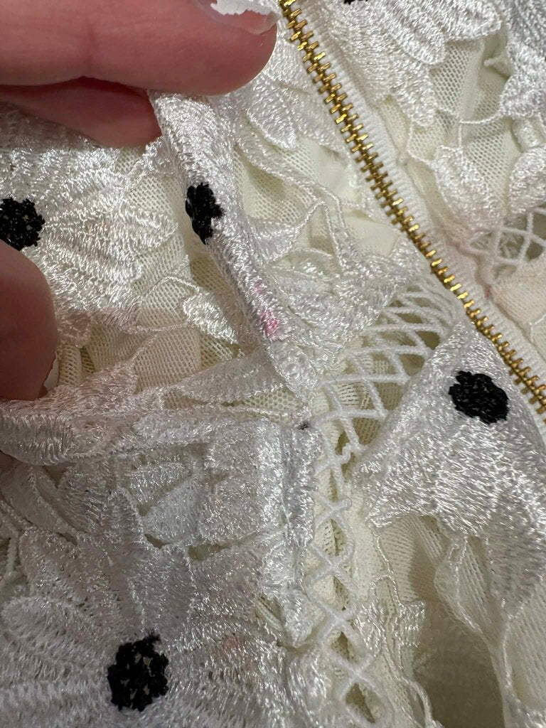 Self Portrait NWT Daisy Lace Azaelea Mini Dress - Size 2 (Retails for $439)