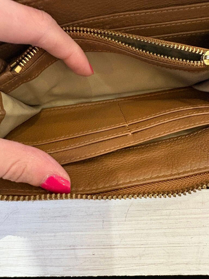 Tory Burch Amanda Continental Zip Wallet