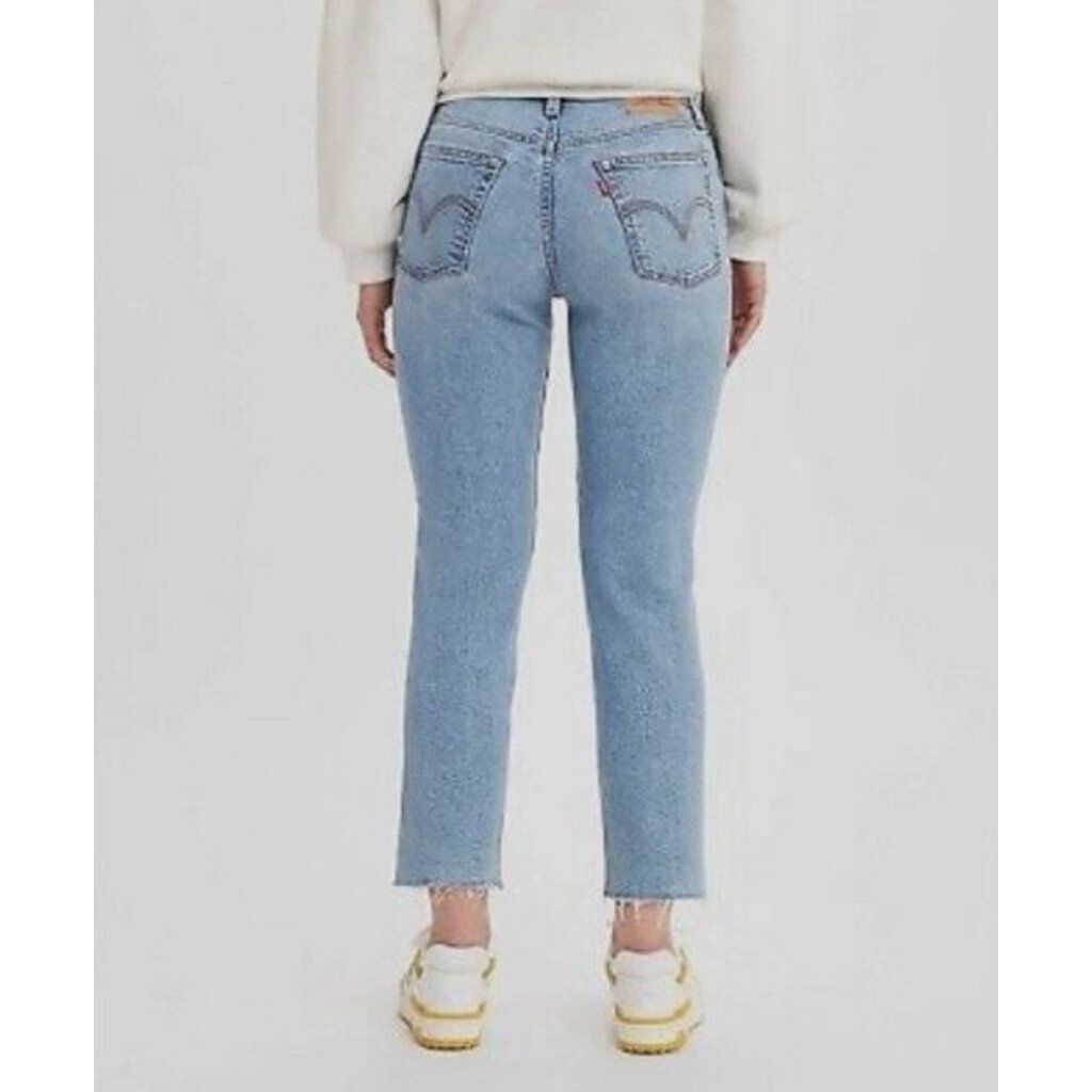 Levi's Women's High-Rise Wedgie Straight Cropped Jeans In Medium Indigo - Size 28