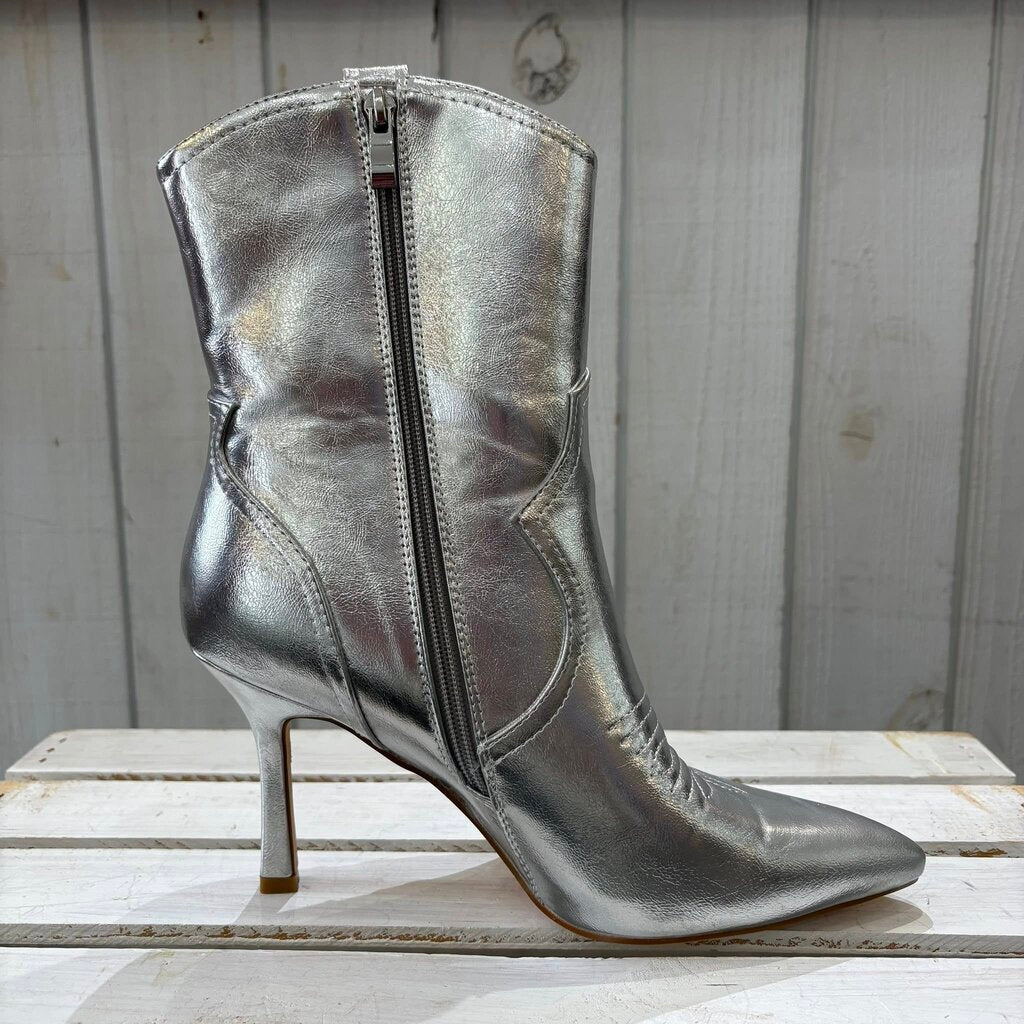 Billini Ally Boots - Size 8
