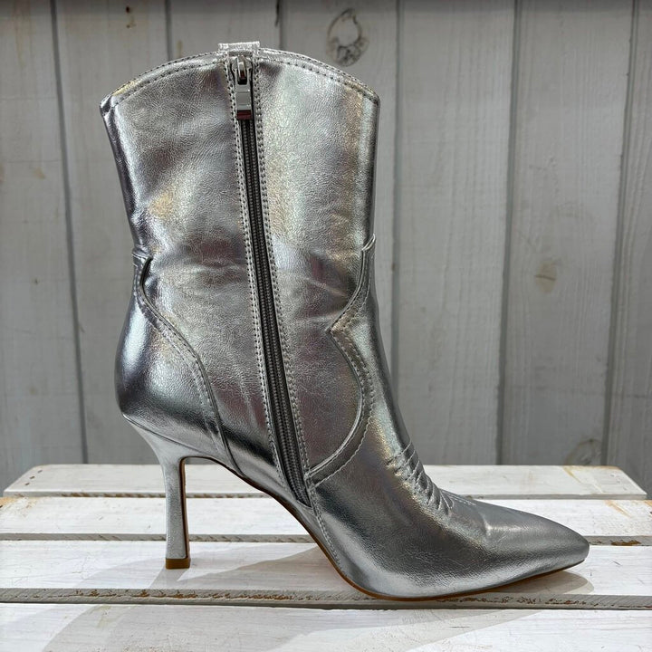 Billini Ally Boots - Size 8