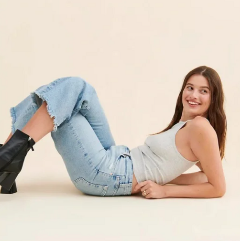AG Denim Saige Wide Leg Crop - Size 26