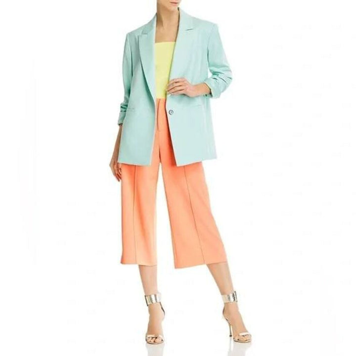 Alice & Olivia Dylan NWT Cropped Pants in Light Peach - Size 6 (retails $265)