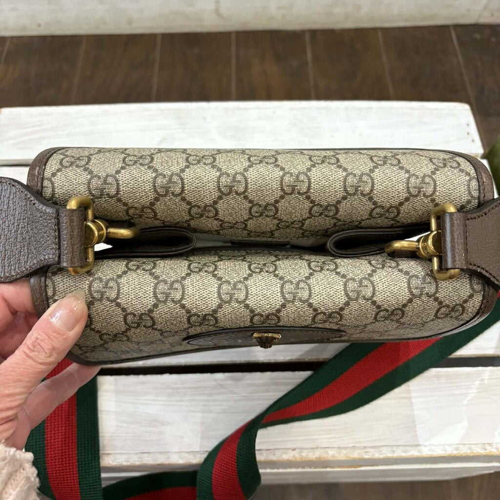 Gucci GG Neo Supreme Crossbody