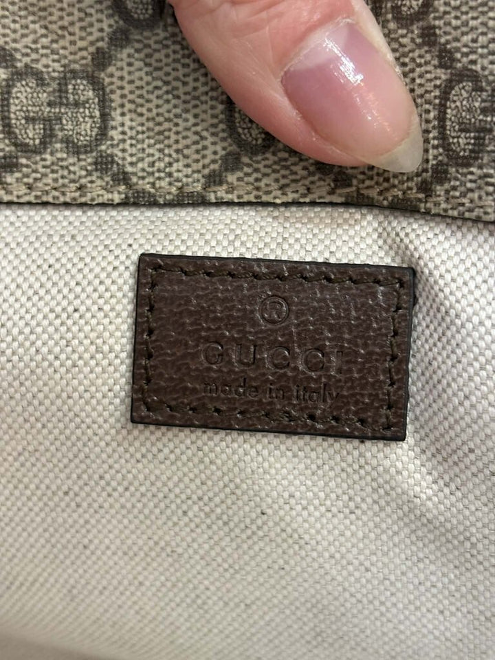Gucci GG Neo Supreme Crossbody