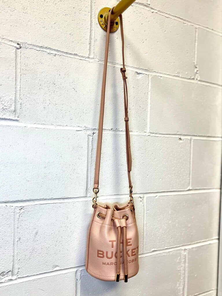 Marc Jacobs The Leather Mini Bucket Bag In Rose Pink