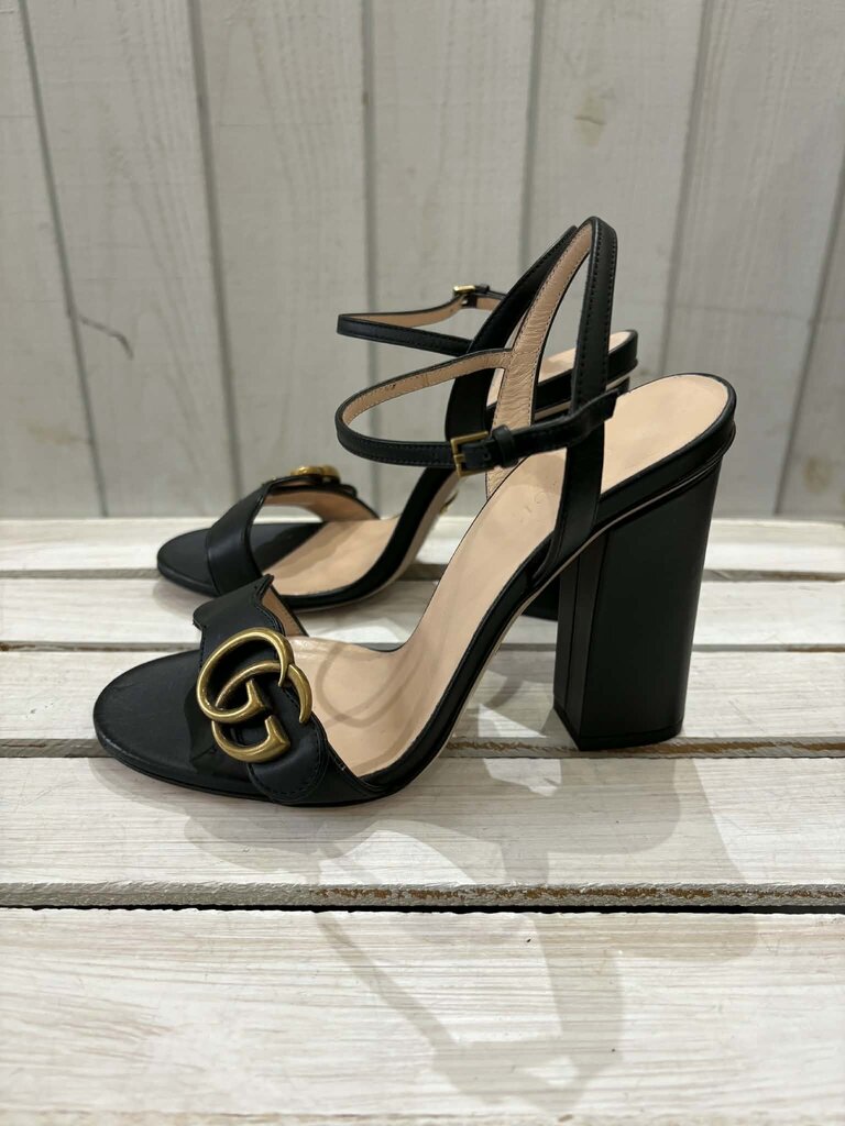 Gucci Double G Logo Leather Sandals - Size 36